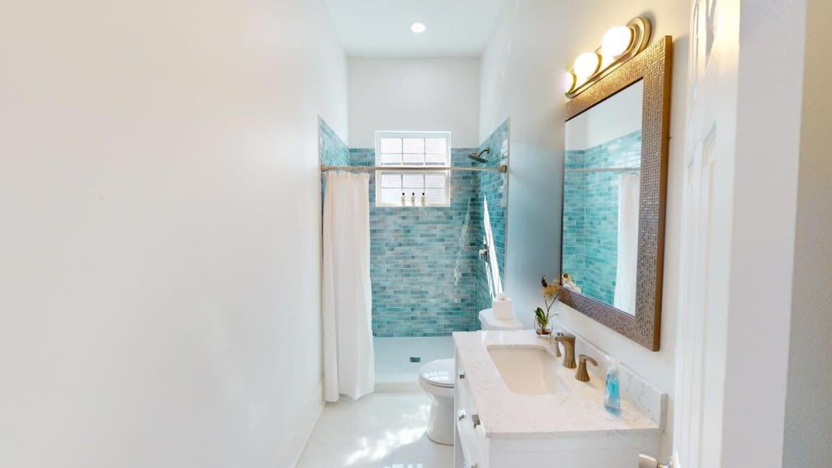 Sunny 5Bed W Parking And Direct Streetcar Access Villa New Orleans Exterior photo