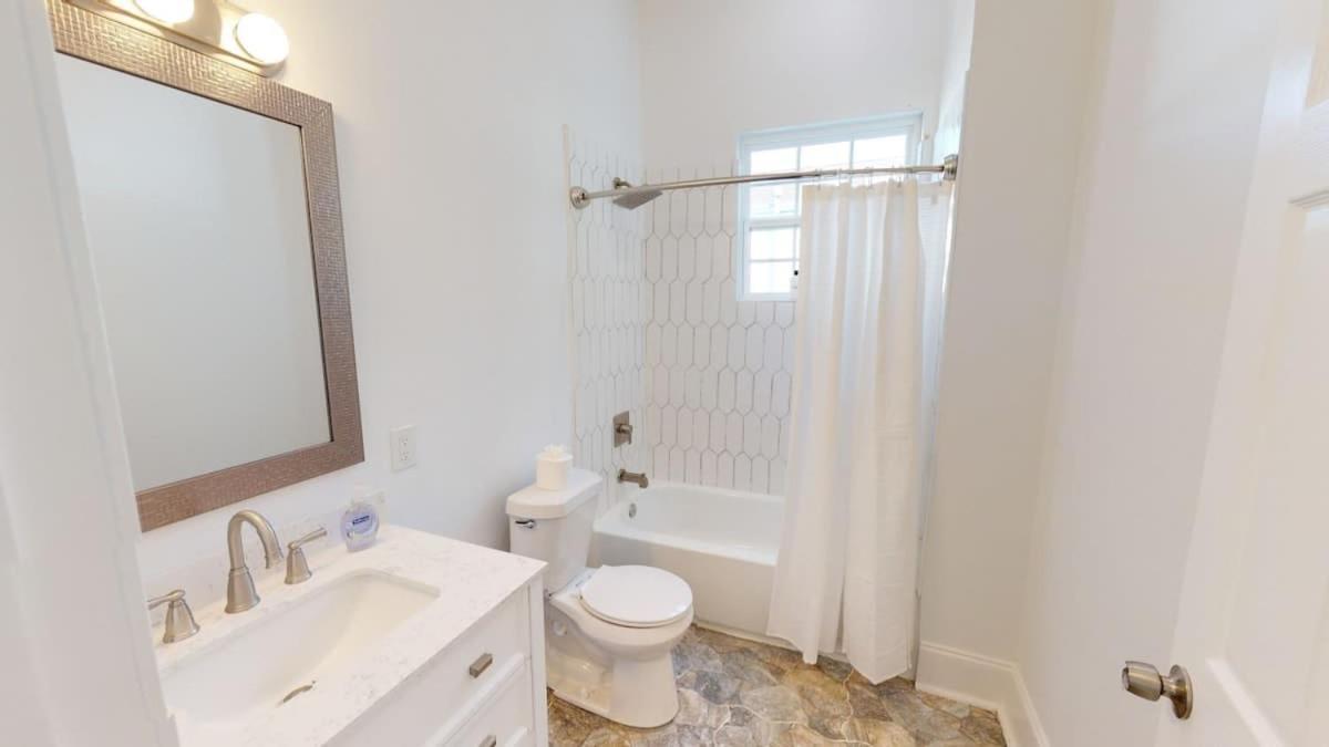 Sunny 5Bed W Parking And Direct Streetcar Access Villa New Orleans Exterior photo